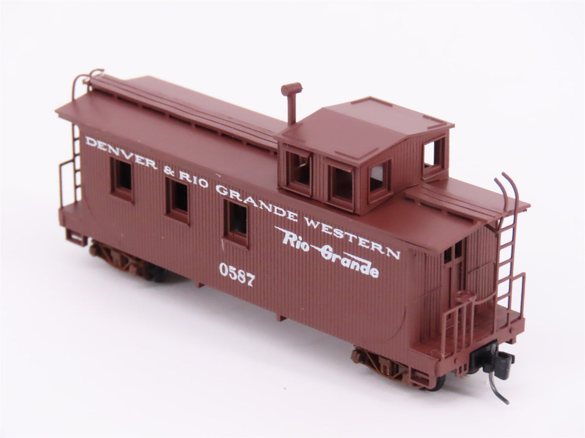 Nn3 Scale Micro-Trains MTL 15701 D&amp;RGW Denver &amp; Rio Grande Western Caboose #0587