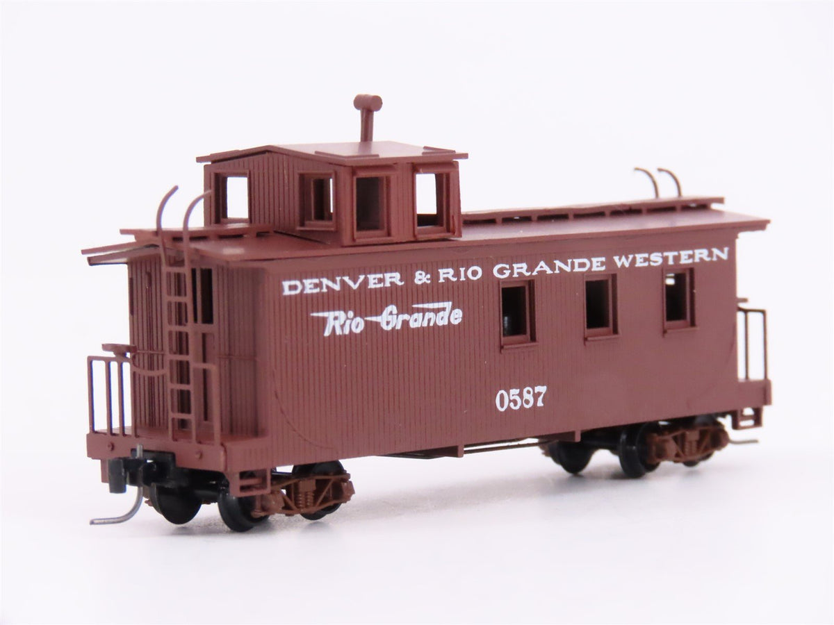 Nn3 Scale Micro-Trains MTL 15701 D&amp;RGW Denver &amp; Rio Grande Western Caboose #0587