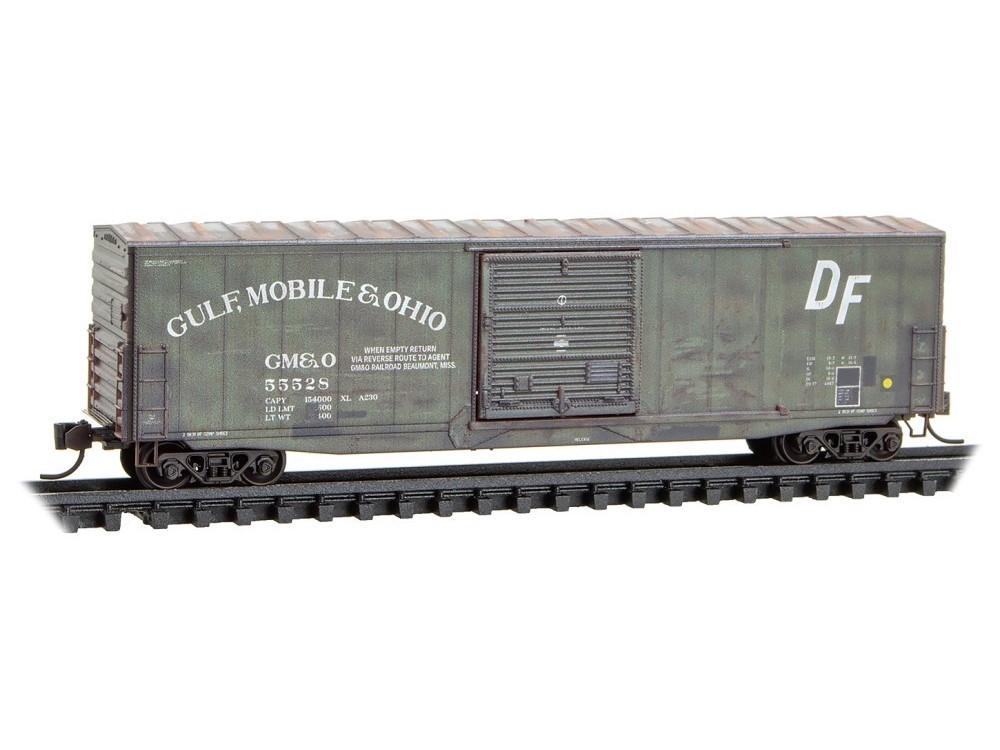 N Micro-Trains MTL 98305082 GM&amp;O 50&#39; Box Cars 2-Pack - Weathered &amp; Graffiti