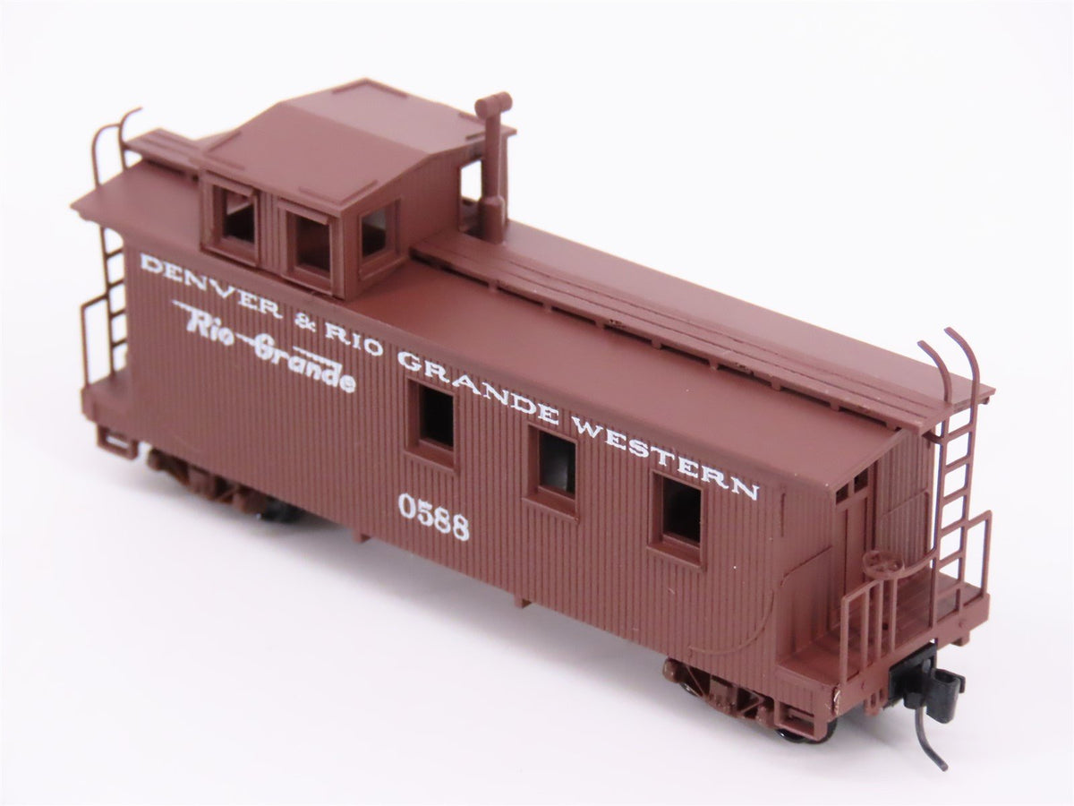 Nn3 Scale Micro-Trains MTL 15701 D&amp;RGW Denver &amp; Rio Grande Western Caboose #0588