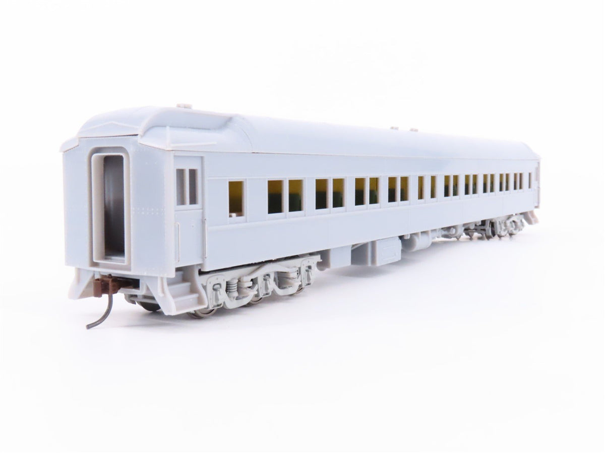 HO Scale Walthers Classic 932-10400 Undecorated Heavyweight 6-3 Passenger Car