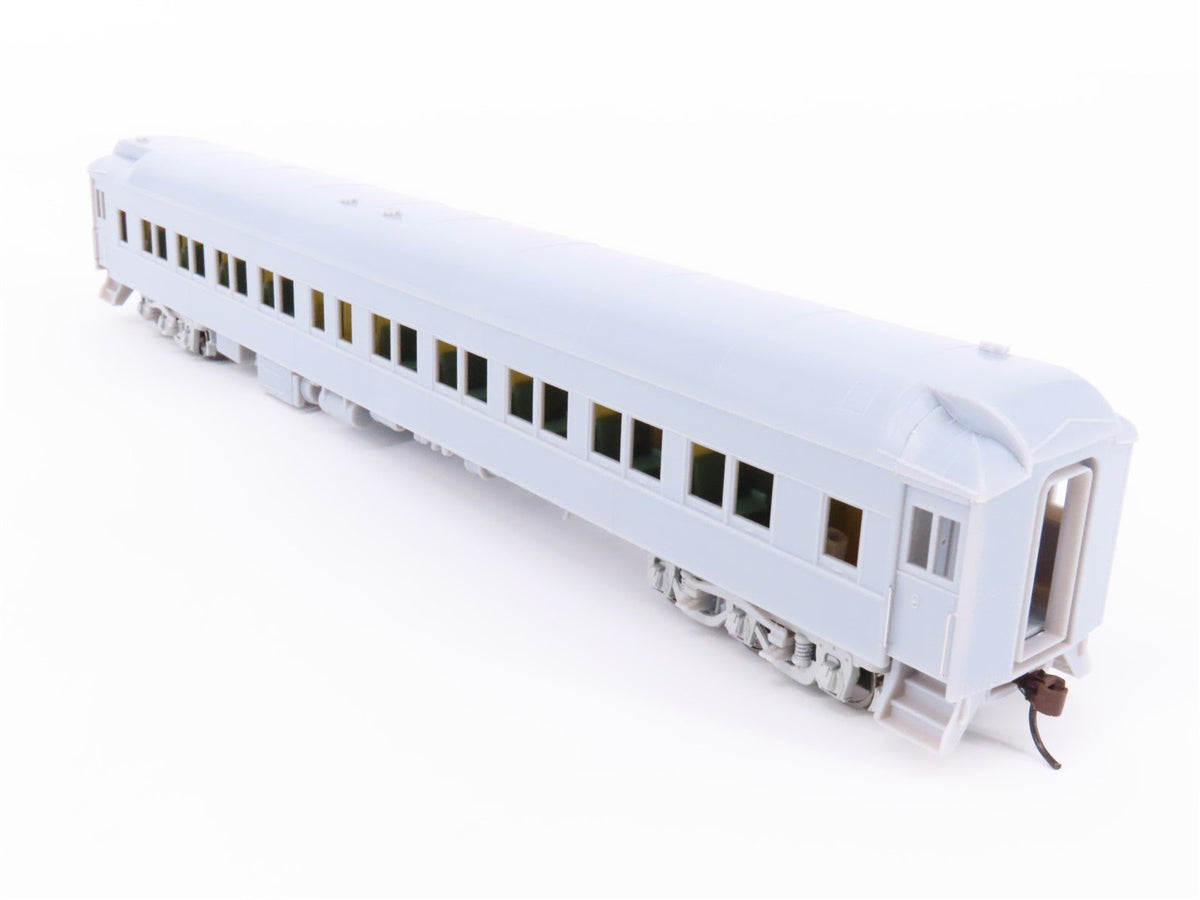 HO Scale Walthers Classic 932-10400 Undecorated Heavyweight 6-3 Passenger Car