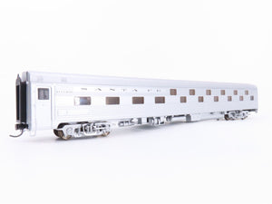 HO Walthers 932-6365 ATSF Santa Fe 85' Budd 24-8 Slumbercoach Passenger Car