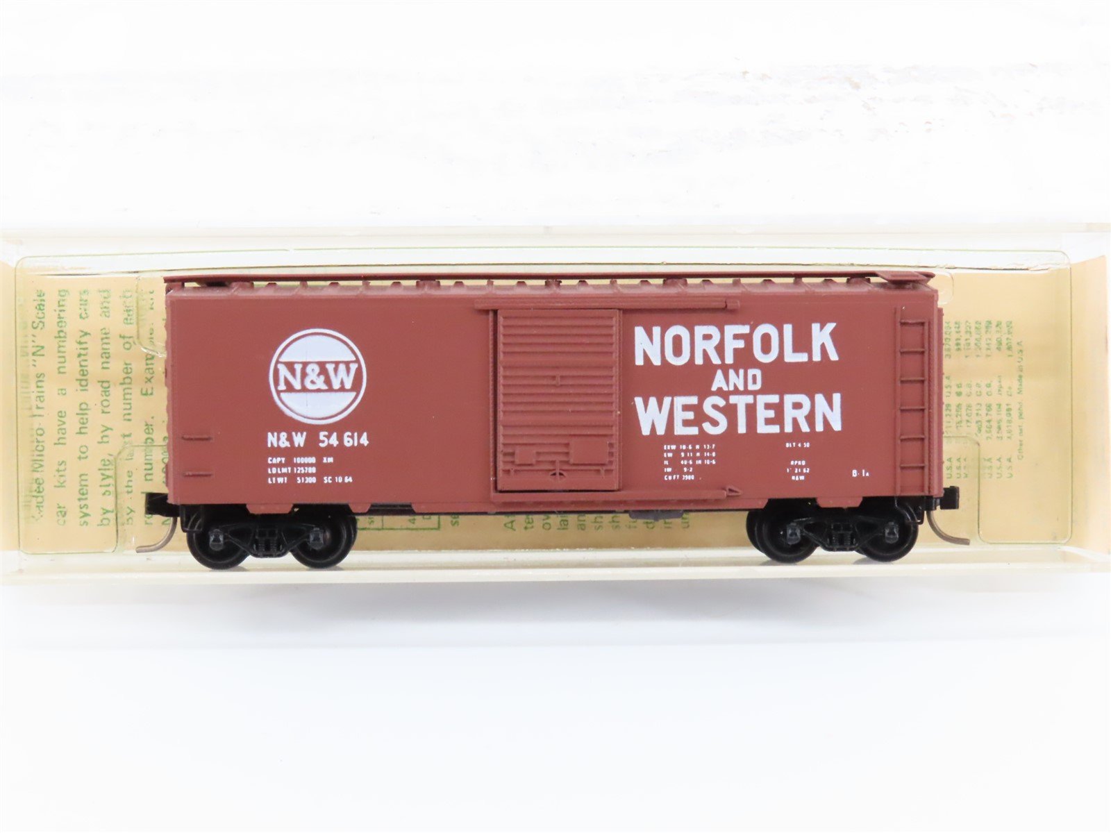 N Scale Kadee Micro-Trains MTL 20039 N&W Railroad 40' Box Car #54614 Blue Label