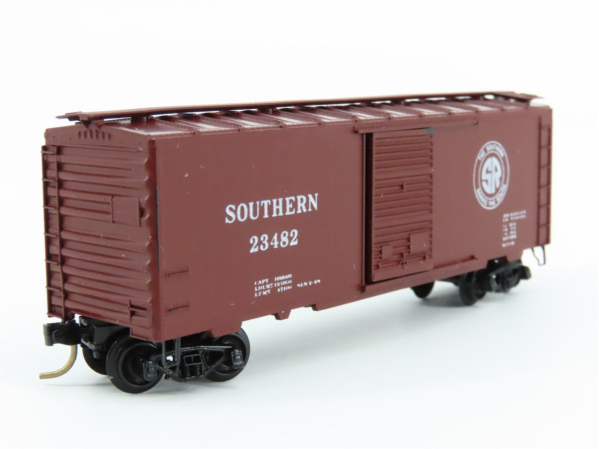 N Kadee Micro-Trains MTL 20062-1 SOU Southern 40&#39; Box Car #23482 - Blue Label