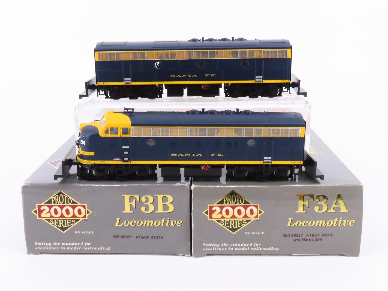 HO Proto 2000 920-48227 ATSF Santa Fe F3A/B Diesel Set #201L/201A - DCC Ready