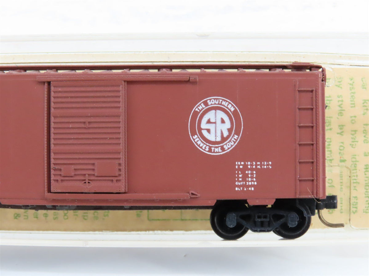 N Kadee Micro-Trains MTL 20062 SOU Southern 40&#39; Box Car #23482 - Blue Label