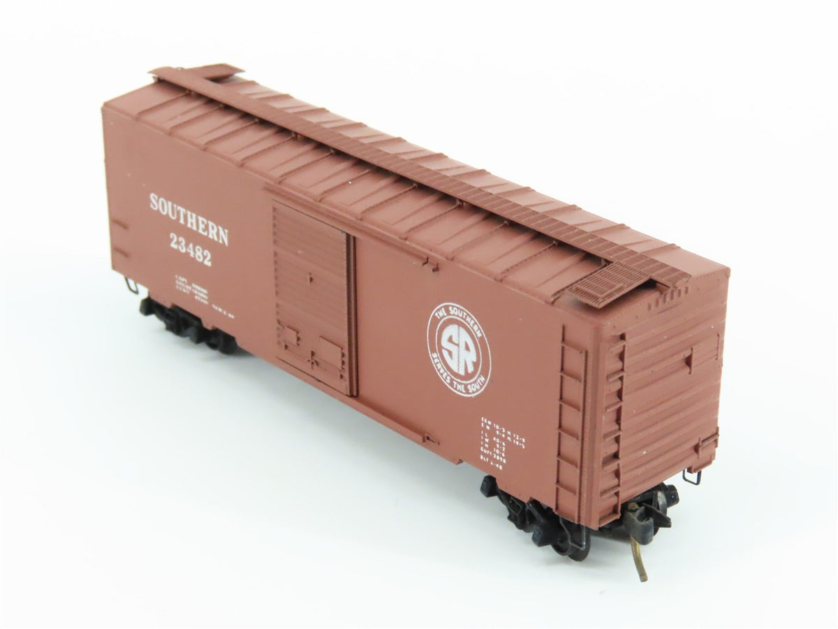 N Kadee Micro-Trains MTL 20062 SOU Southern 40&#39; Box Car #23482 - Blue Label