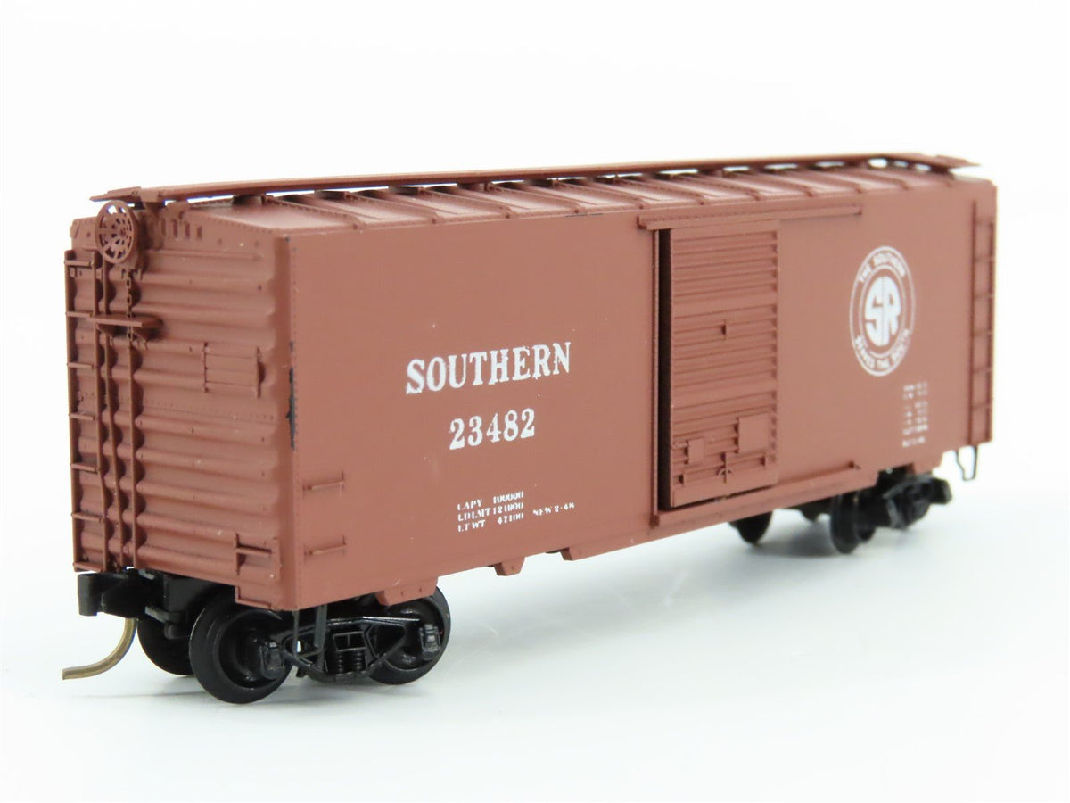 N Kadee Micro-Trains MTL 20018 SOU Southern 40&#39; Box Car #23482 - Blue Label