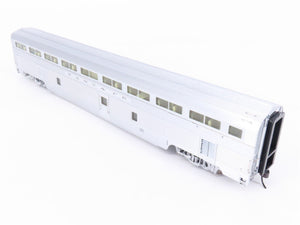 HO Scale Walthers 932-9770 ATSF Santa Fe 85' Budd Hi-Level Coach Passenger Car