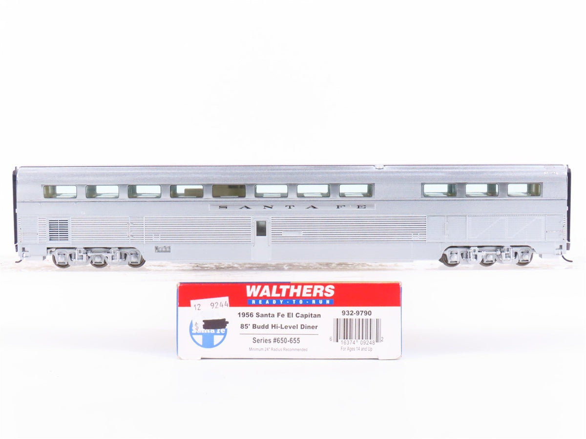 HO Scale Walthers 932-9790 ATSF Santa Fe 85&#39; Budd Hi-Level Diner Passenger Car