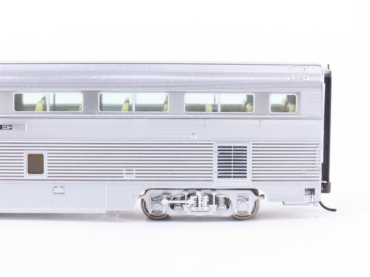 HO Scale Walthers 932-9760 ATSF Santa Fe 85&#39; Budd Hi-Level Coach Passenger Car