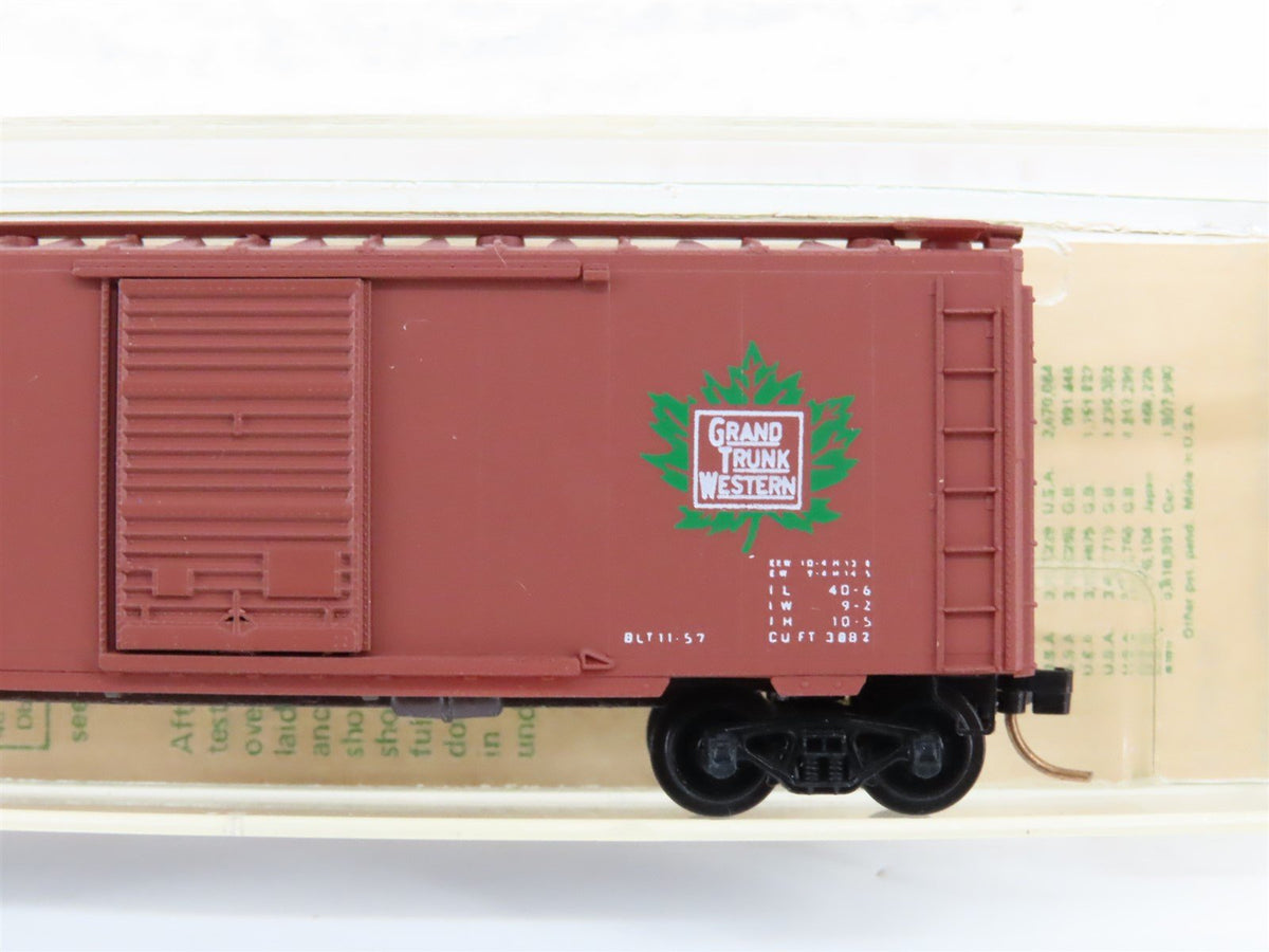 N Scale Kadee Micro-Trains MTL 20018 GTW Railroad 40&#39; Box Car #516798 Blue Label