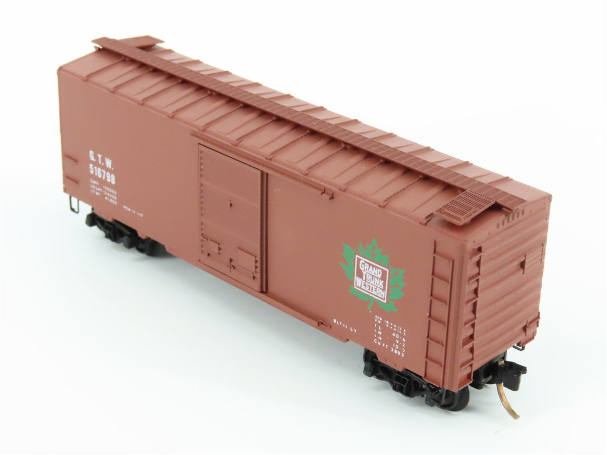 N Scale Kadee Micro-Trains MTL 20018 GTW Railroad 40&#39; Box Car #516798 Blue Label