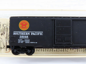 N Kadee Micro-Trains MTL 20090 SP Southern Pacific Overnight Box Car #98068