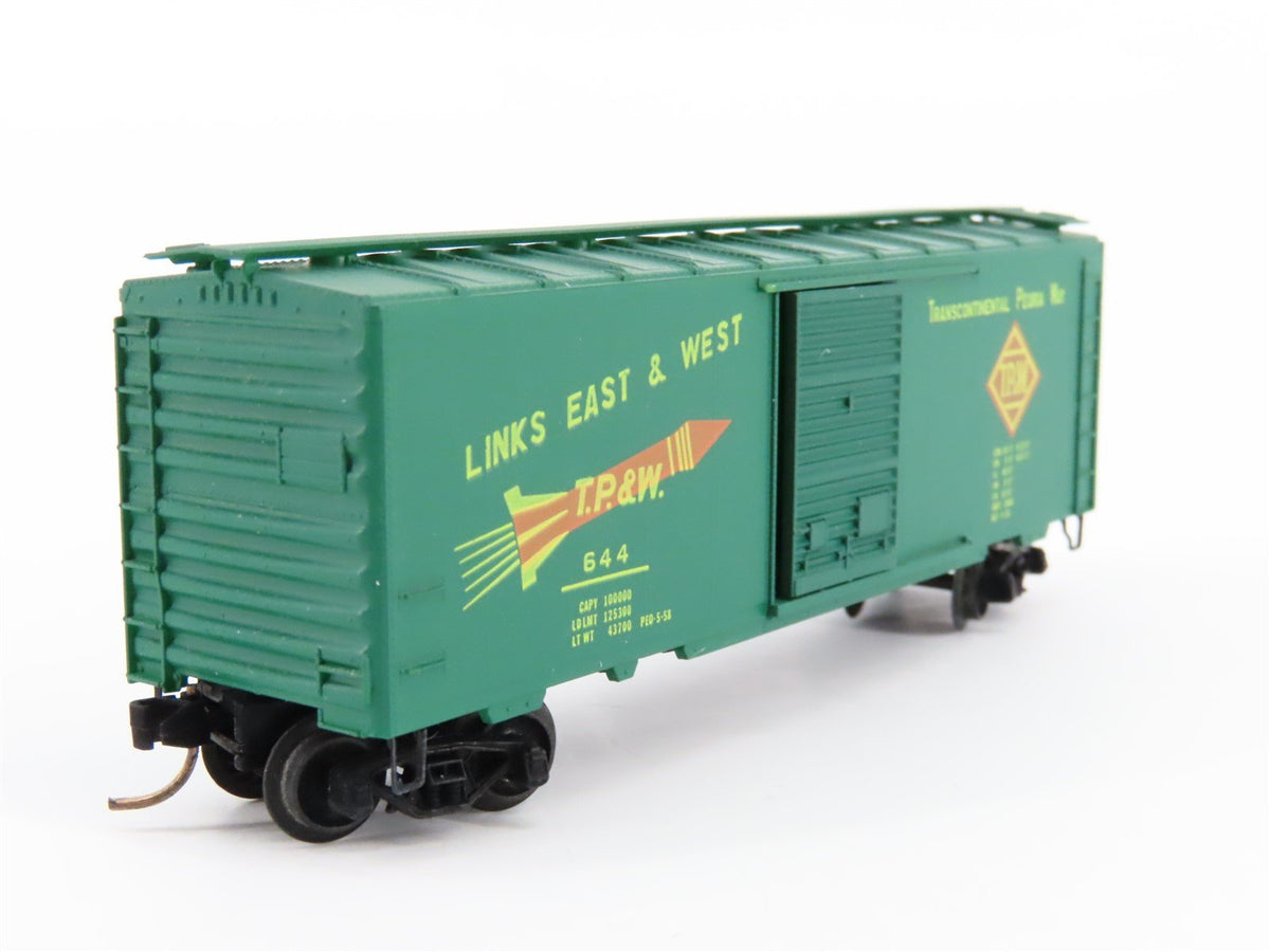 N Scale Kadee Micro-Trains MTL 20120 TP&amp;W Railroad 40&#39; Single Door Box Car #644