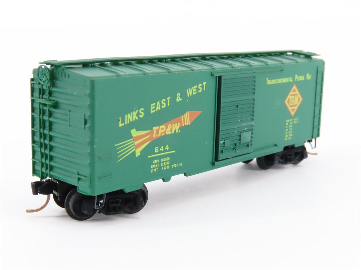 N Scale Kadee Micro-Trains MTL 20120 TP&amp;W Railroad 40&#39; Single Door Box Car #644