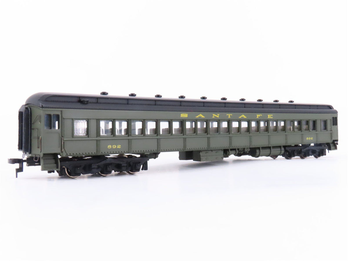 HO Scale Bachmann Spectrum 89315 ATSF Santa Fe Coach Passenger Car #892