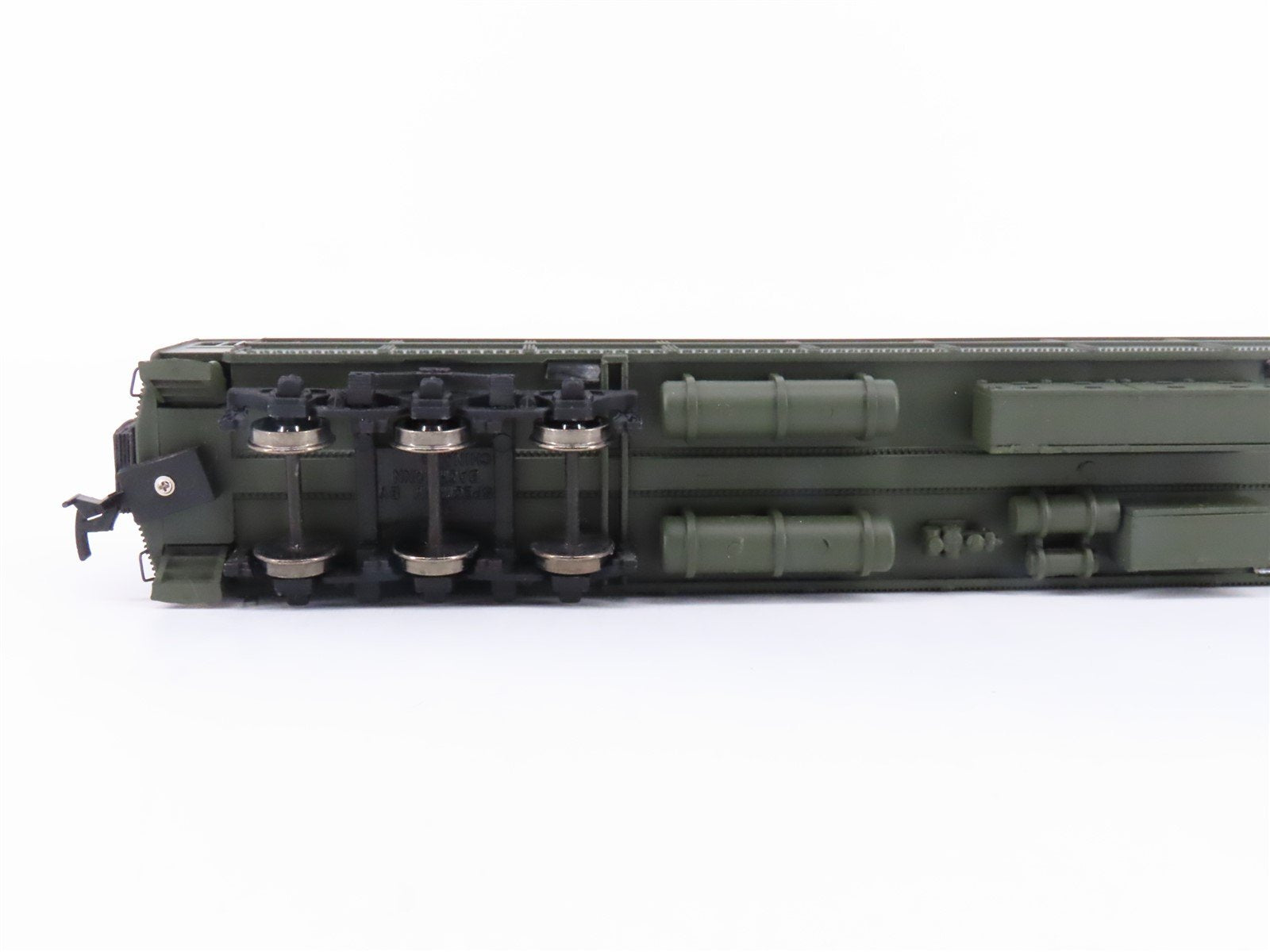 HO Scale Bachmann Spectrum 89315 ATSF Santa Fe Coach