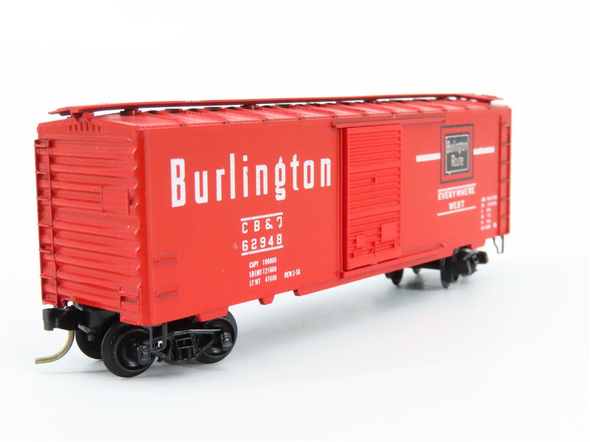 N Kadee Micro-Trains MTL 20338 CB&amp;Q Burlington 40&#39; Box Car #62948 - Blue Label