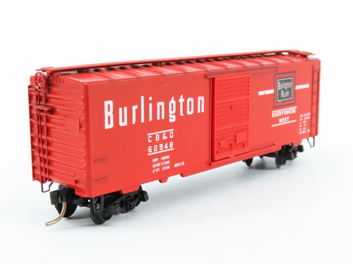 N Kadee Micro-Trains MTL 20338 CB&amp;Q Burlington 40&#39; Box Car #62948 - Blue Label