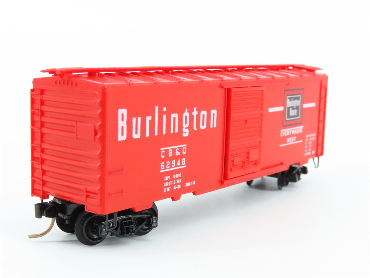 N Kadee Micro-Trains MTL 20338 CB&amp;Q Burlington 40&#39; Box Car #62948 - Blue Label