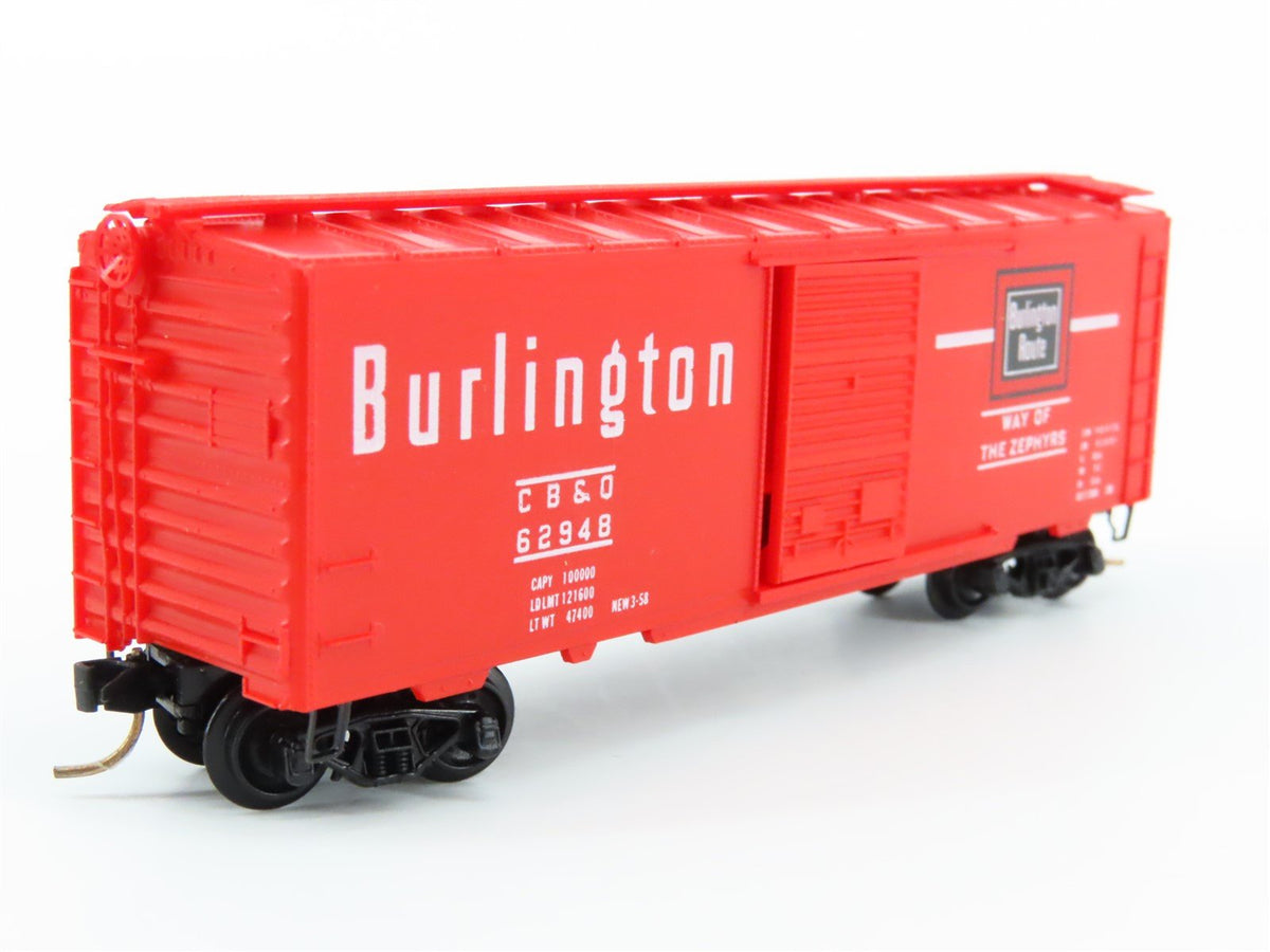 N Kadee Micro-Trains MTL 20338 CB&amp;Q Burlington 40&#39; Box Car #62948 - Blue Label