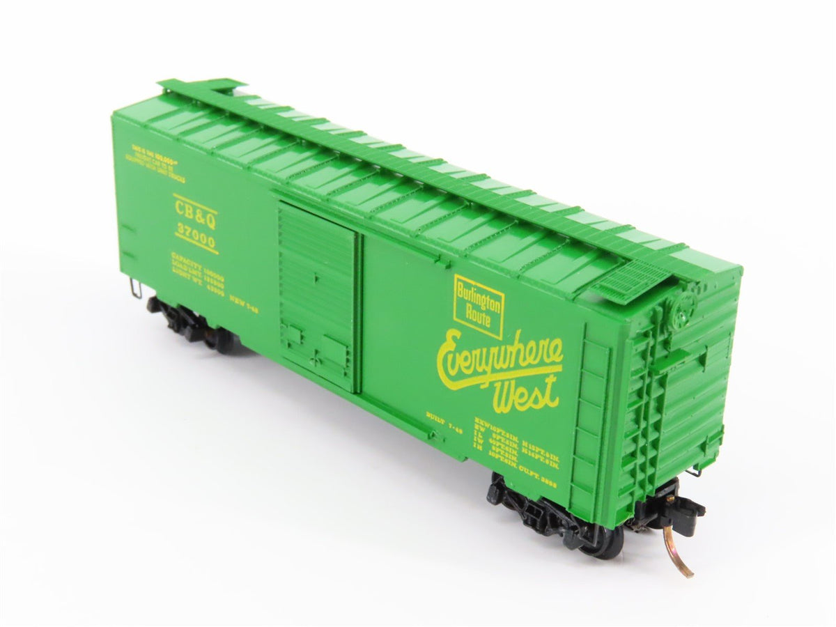 N Scale Kadee Micro-Trains MTL 20131 CB&amp;Q Way Of The Zephyrs 40&#39; Boxcar #37000