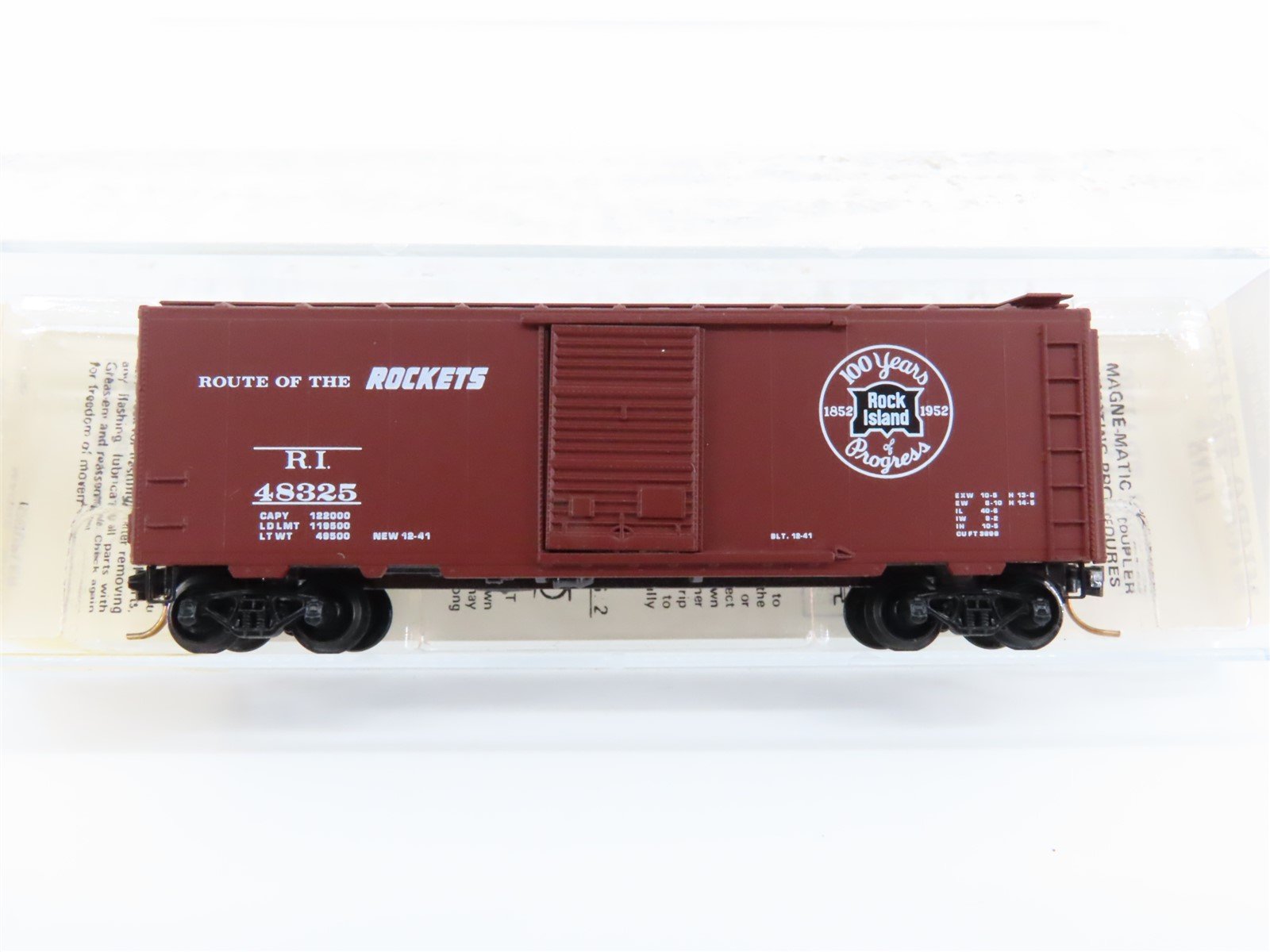 N Scale Kadee Micro-Trains MTL 20700 RI Rock Island Rockets 40' Box Car #48325