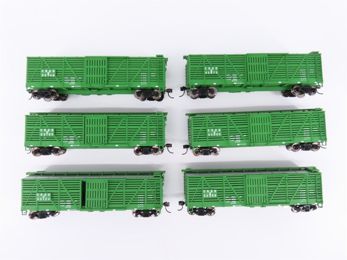 HO Scale Walthers Mainline 910-54501 CBQ Burlington 40&#39; Wood Stockcar 6-Pack