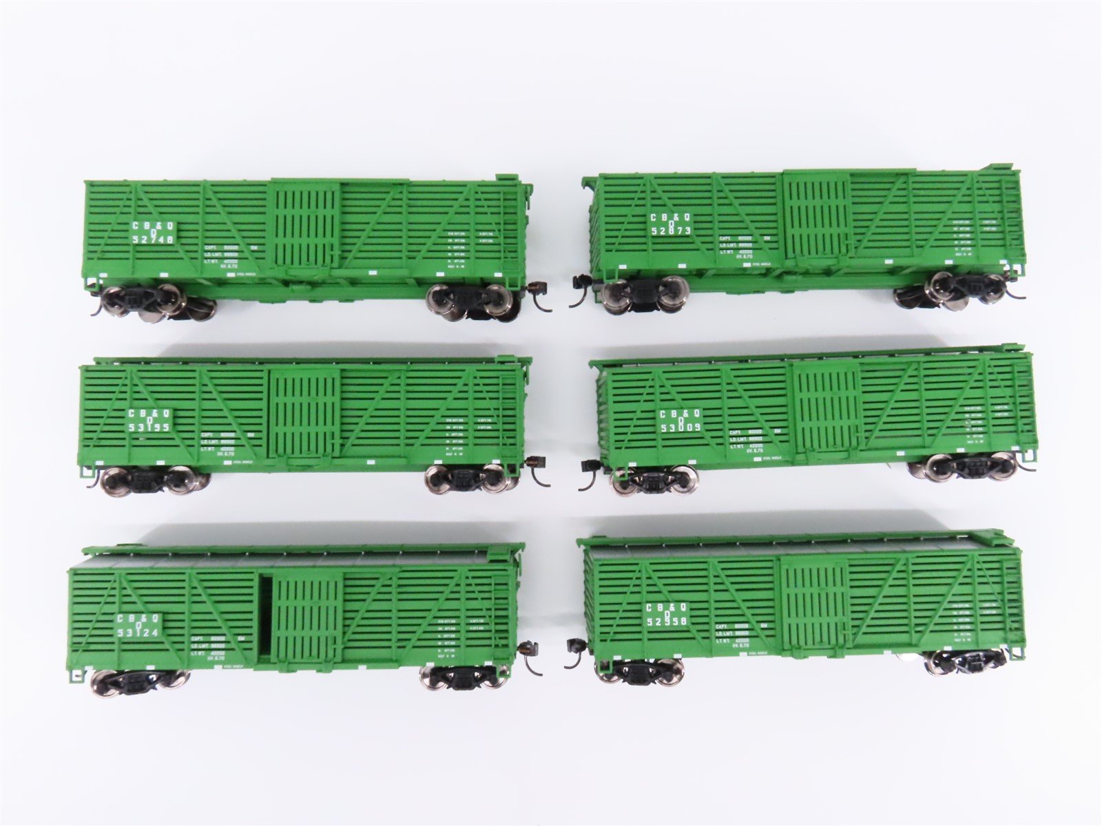 HO Scale Walthers Mainline 910-54501 CBQ Burlington 40' Wood Stockcar 6-Pack