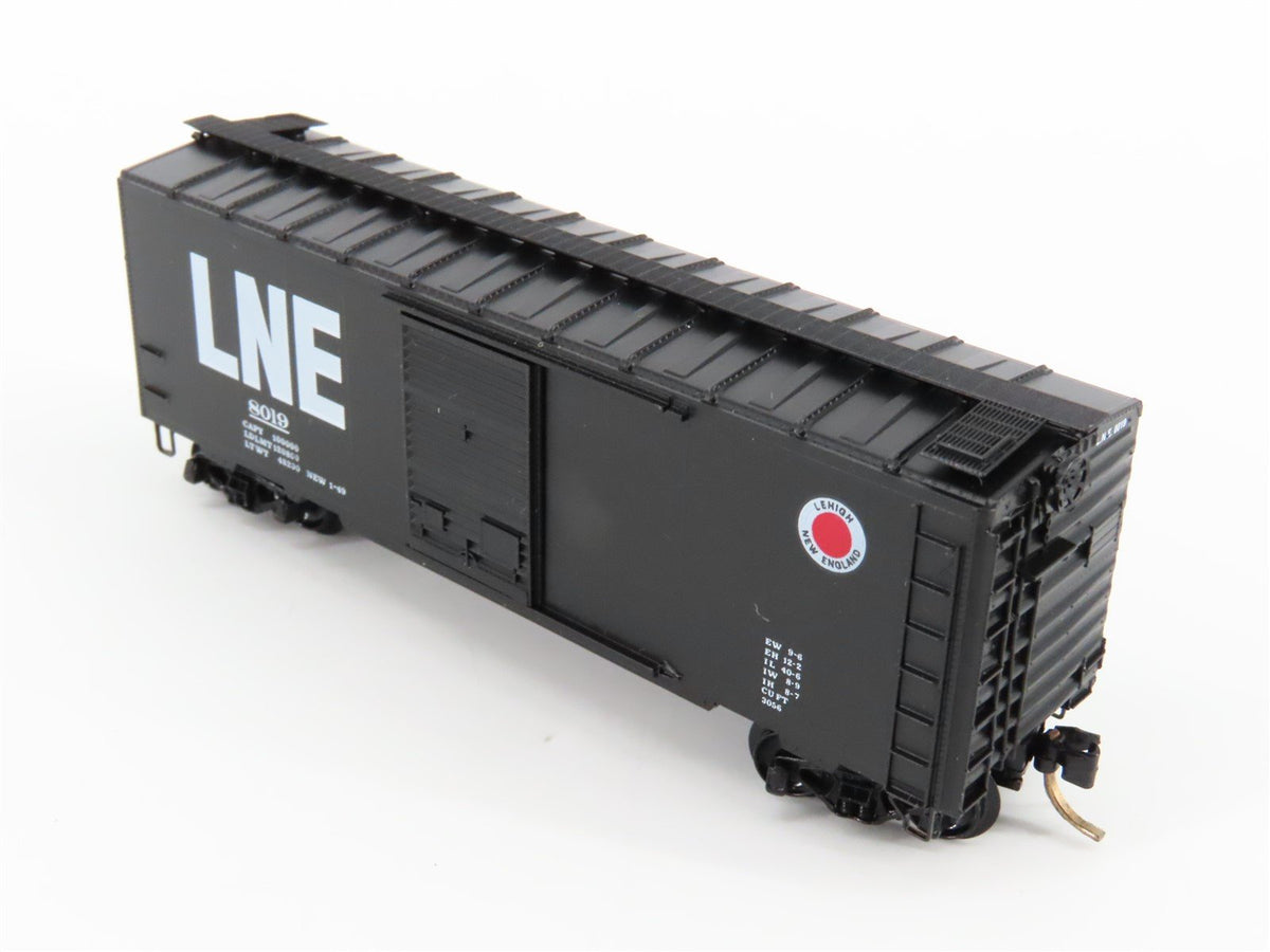 N Scale Kadee Micro-Trains MTL 20930 LNE Lehigh New England 40&#39; Box Car #8019