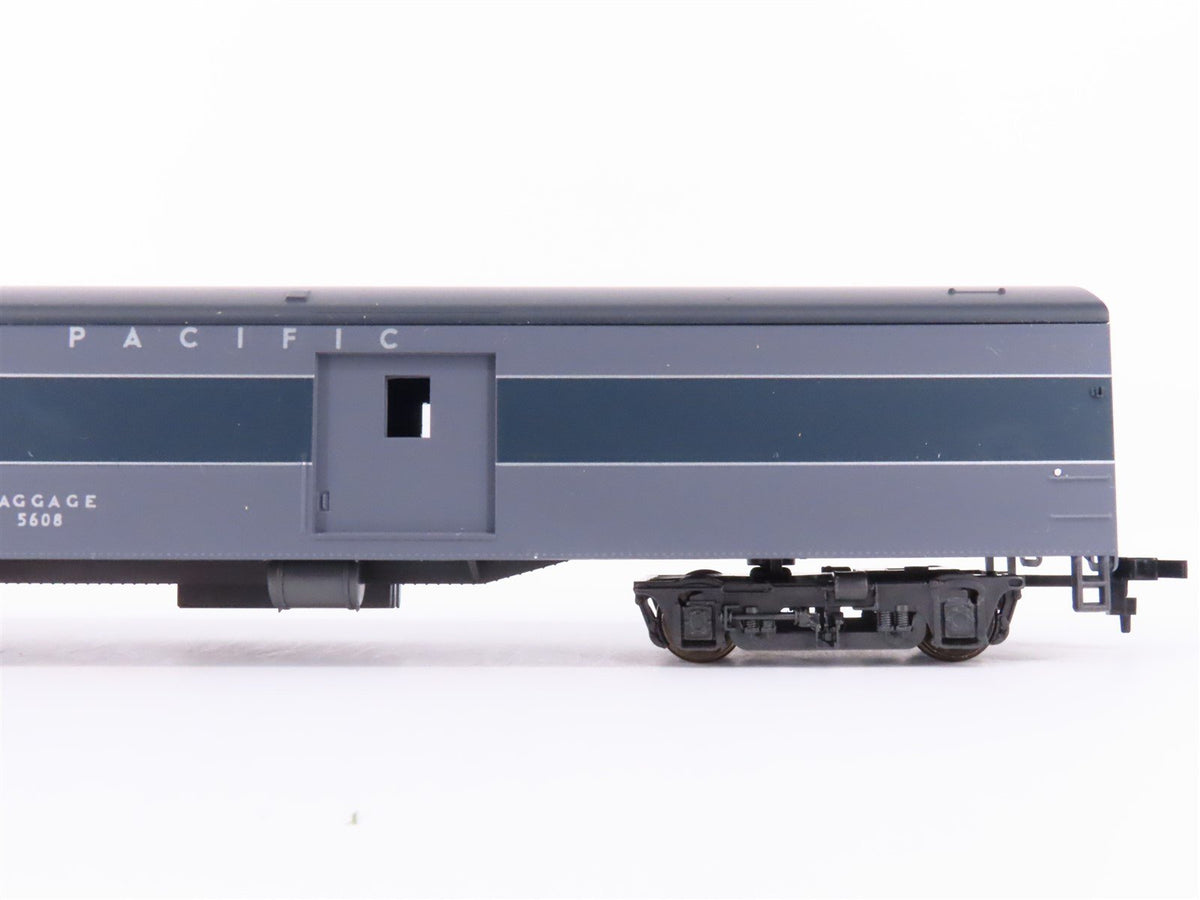 HO Scale Rivarossi 6940 UP Union Pacific 1930s Coach, Baggage Passenger 4-Cars