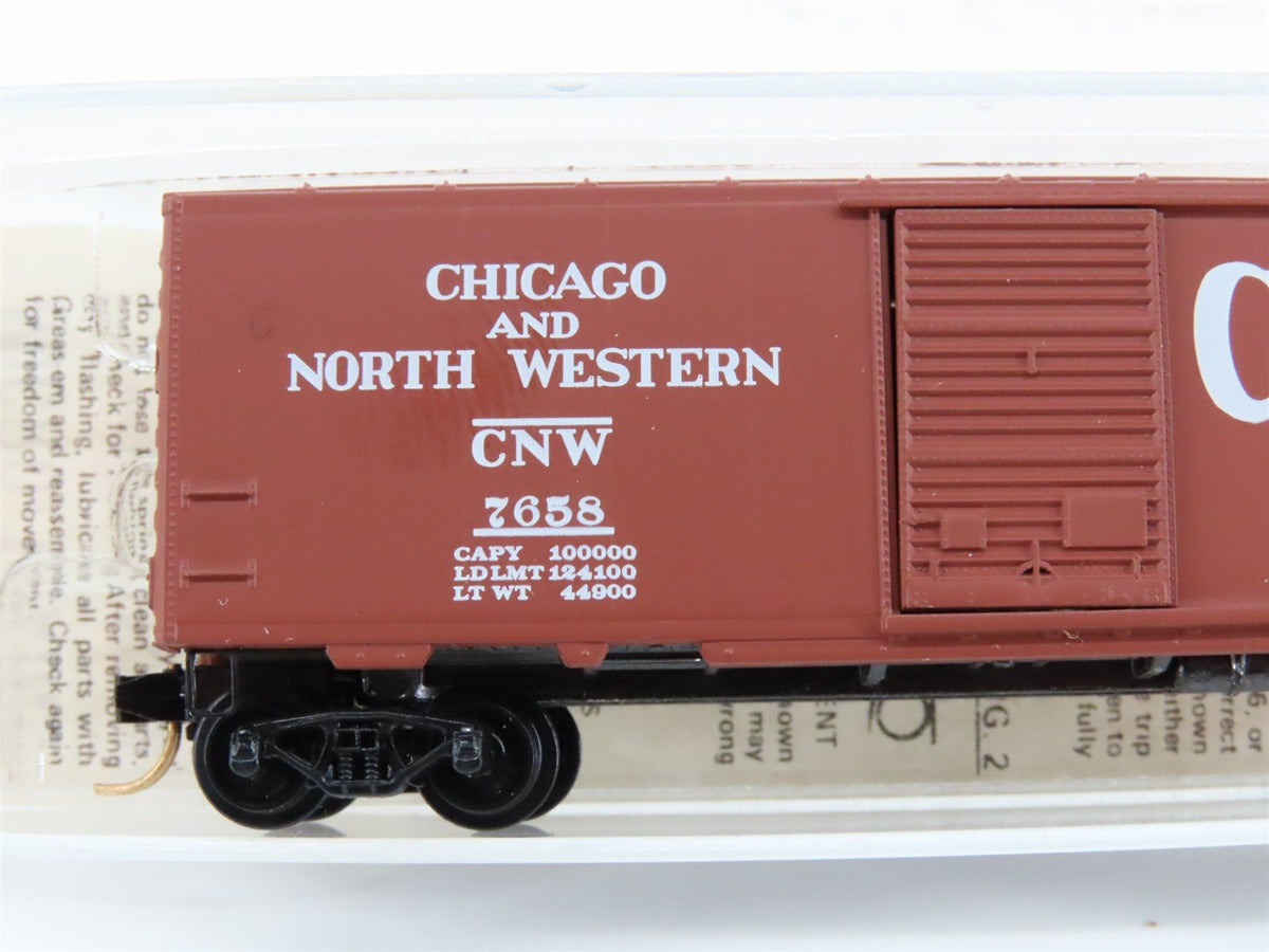 N Scale Kadee Micro-Trains MTL 20270 CNW Chicago North Western 40&#39; Box Car #7658