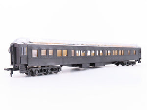 HO Scale Rivarossi R6601 Unpainted Coach Passenger Car