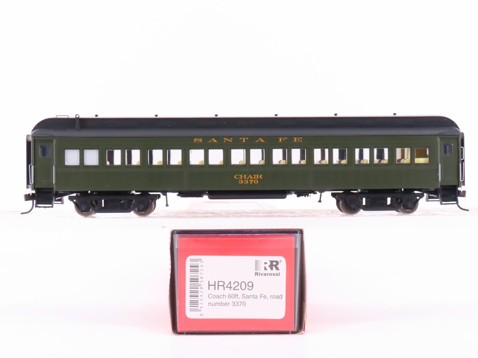 HO Scale Rivarossi HR4209 ATSF Santa Fe 60' Coach Passenger Car #3370