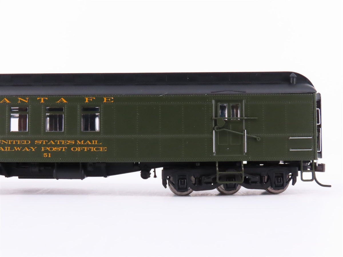 HO Scale Rivarossi HR4213 ATSF Santa Fe 60&#39; RPO Passenger Car #51