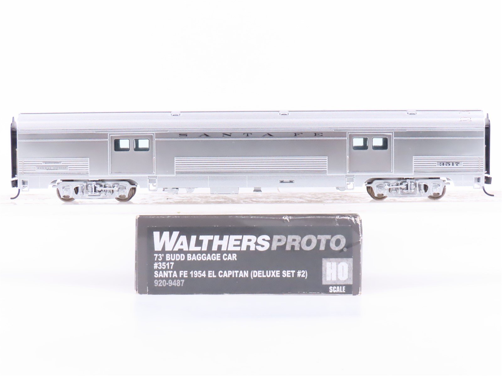 HO Walthers Proto 920-9487 ATSF Santa Fe 73' Budd Baggage Passenger Car #3517