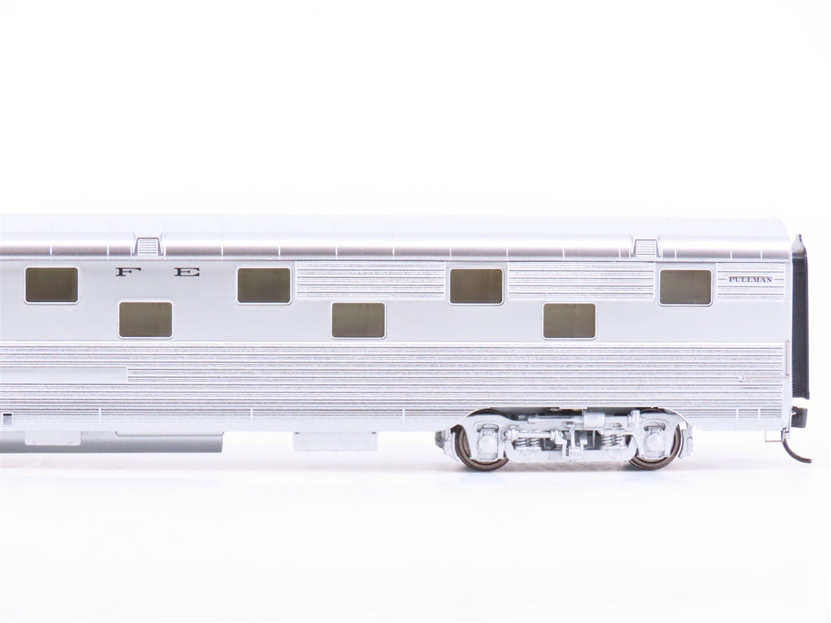 HO Walthers Proto 920-9323 ATSF Santa Fe 85&#39; P-S Dplx Roomette Passenger Car