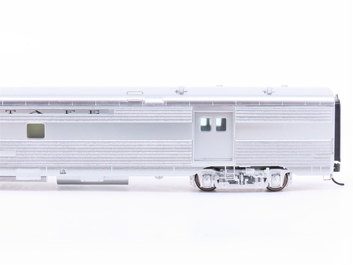 HO Walthers Proto 920-9460 ATSF Santa Fe 85&#39; P-S Baggage-Dorm Passenger Car