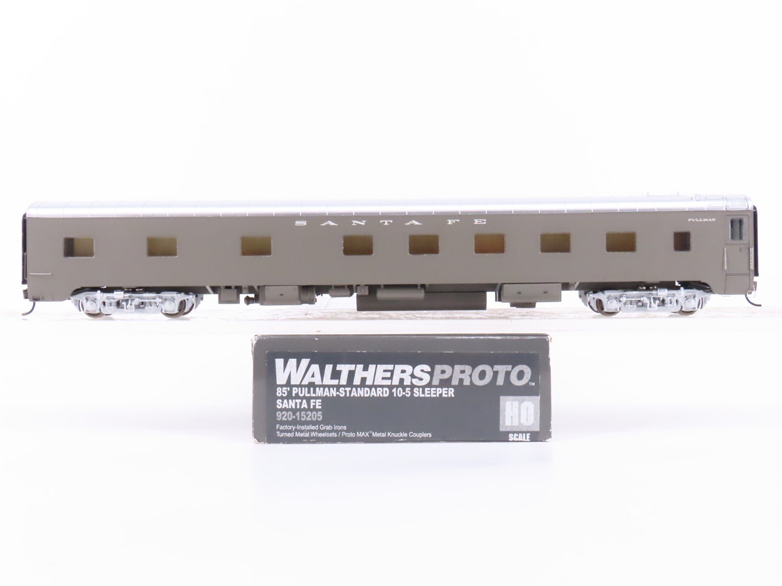 HO Walthers Proto 920-15205 ATSF Santa Fe 85' P-S 10-5 Sleeper Passenger Car