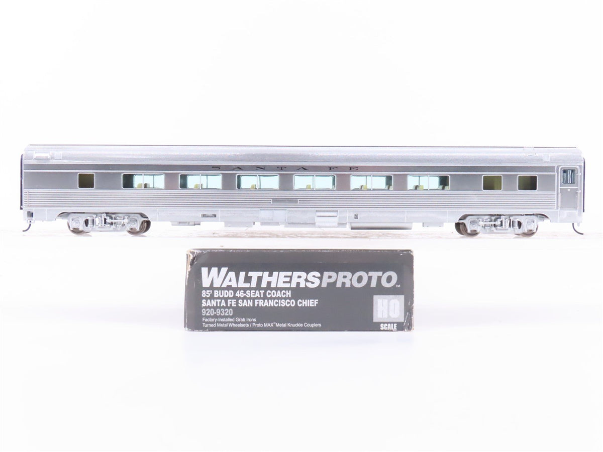 HO Walthers Proto 920-9320 ATSF Santa Fe 85&#39; Budd 46-Seat Passenger Car