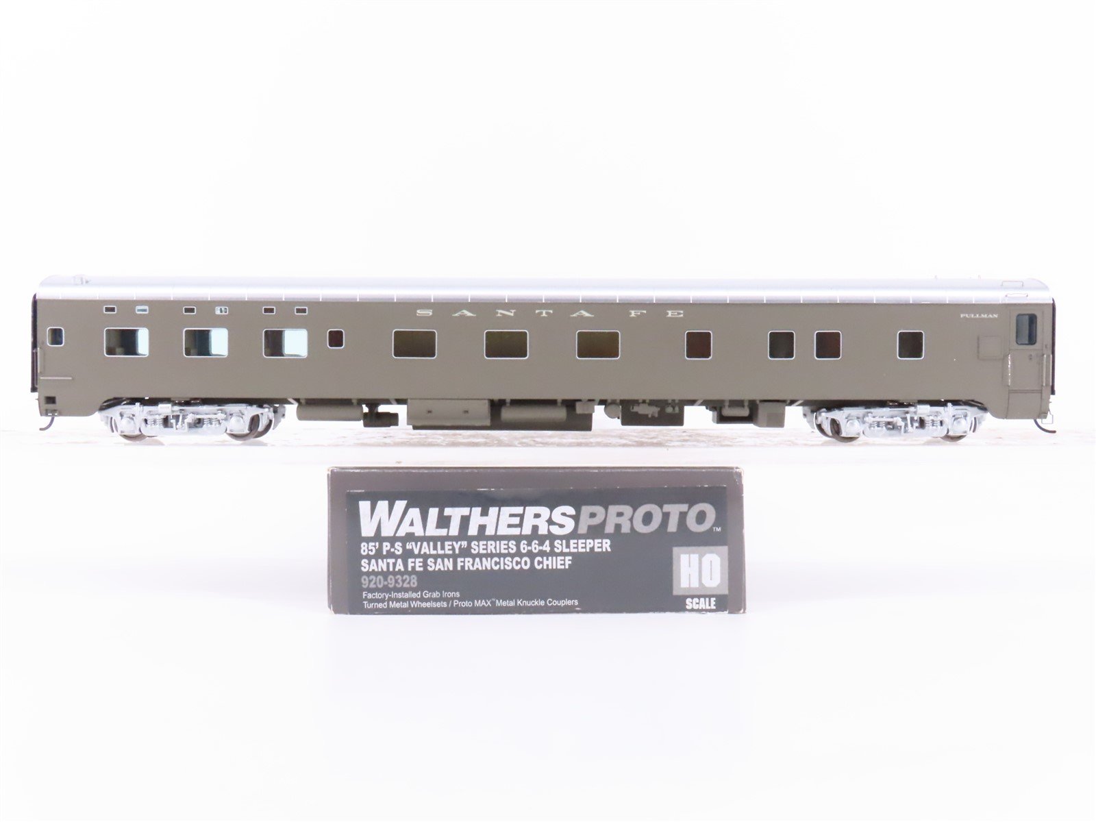 HO Walthers Proto 920-9328 ATSF Santa Fe 85' P-S 6-6-4 Sleeper Passenger Car