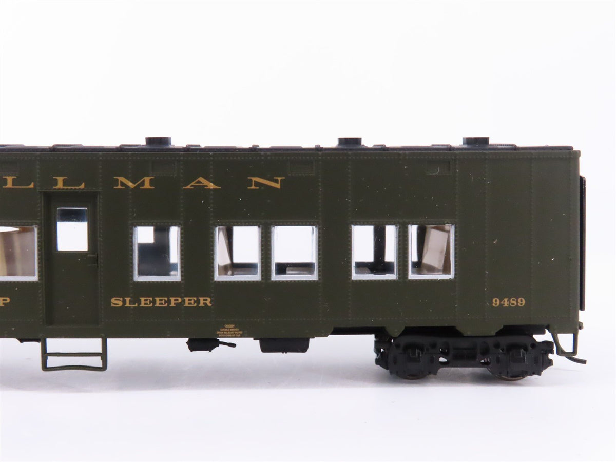 HO Scale Walthers 932-34151 Pullman PS Troop Sleeper Passenger Car 3-Pack