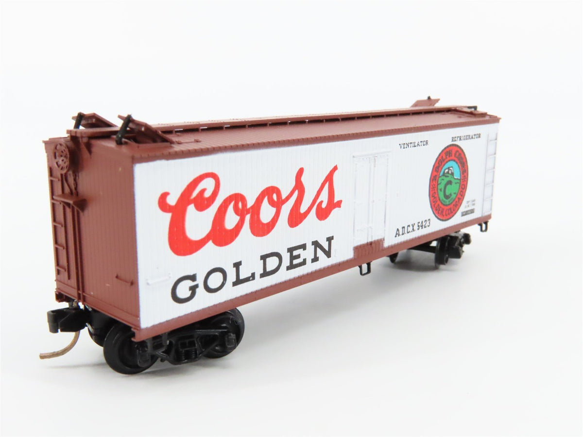 N Scale Kadee Micro-Trains MTL 47030 ADCX Coors Golden Beer 40&#39; Reefer #5423