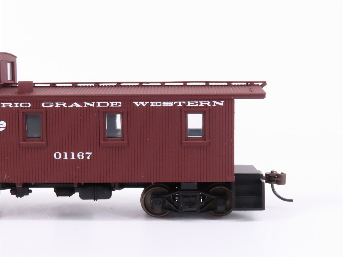 HO Scale Walthers 932-7508 DRGW Rio Grande 30&#39; Wood Caboose #01167