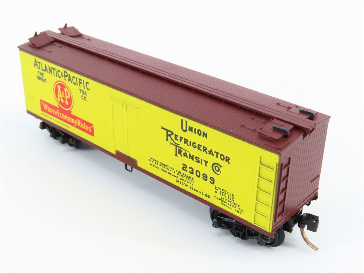 N Scale Kadee Micro-Trains MTL 47011 URTC A&amp;P Atlantic &amp; Pacific Reefer #23099