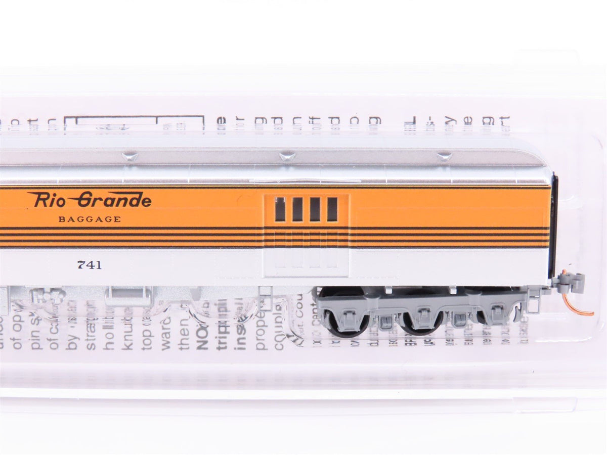 N Micro-Trains MTL 14752160 DRGW Rio Grande 70&#39; HW Baggage Passenger Car #741