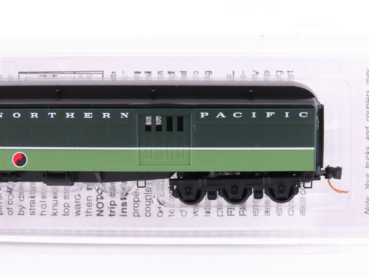 N Micro-Trains MTL 14700320 NP Railway 70&#39; HW Baggage Passenger Car #1590