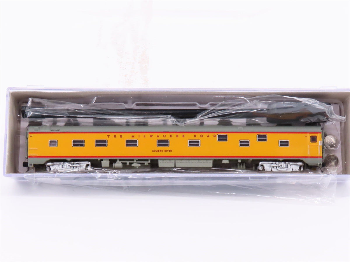 N Scale Rapido 501116 MILW Railway Duplex Sleeper Passenger Car &quot;Zumbro River&quot;